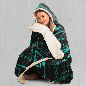 Electrostatic Hooded Blanket - Azimuth Clothing