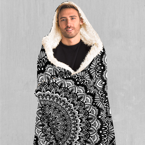 Floral Mandala Hooded Blanket - Azimuth Clothing