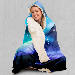 Northern Lights Hooded Blanket - Azimuth Clothing