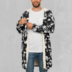 Arctic Camo Zip Up Cloak (White Fur)