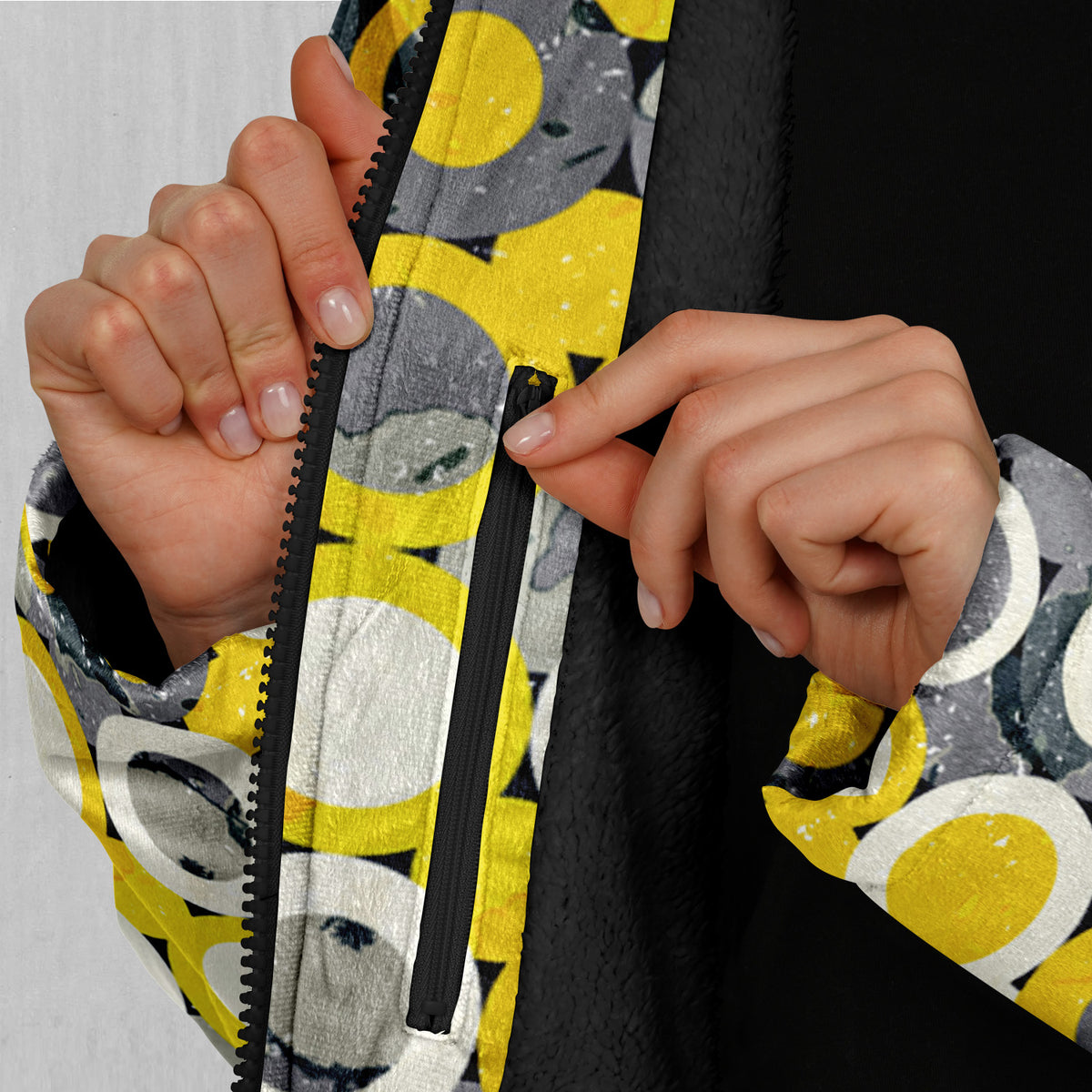 Bass Boosted Zip Up Cloak (Black Fur)