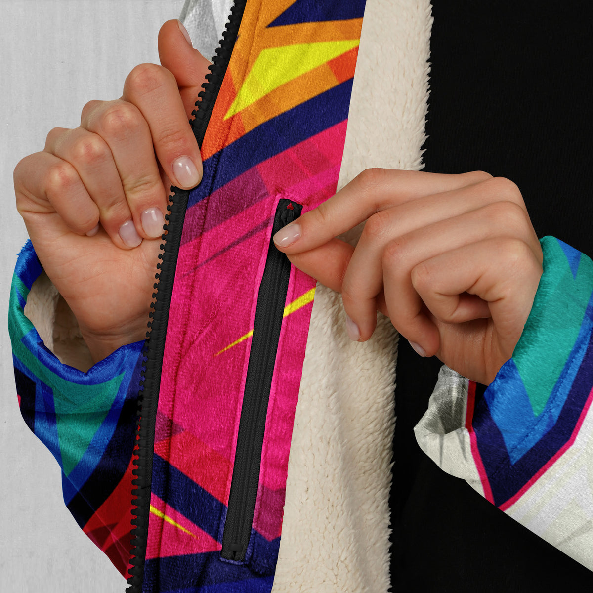 Blitz Zip Up Cloak (White Fur)