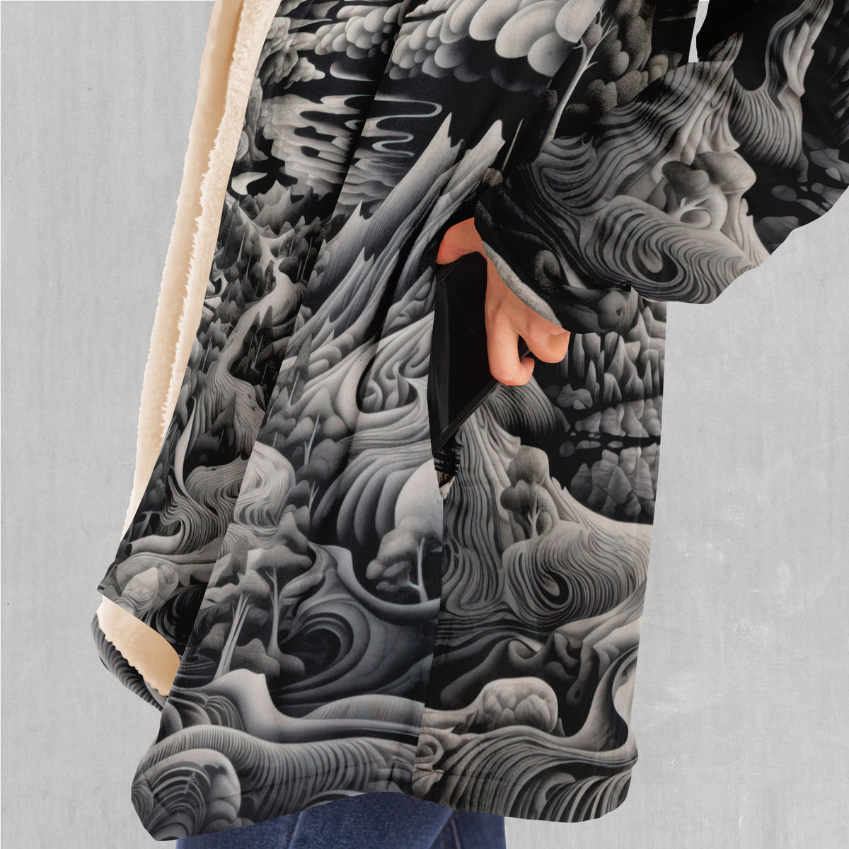 Ethereal Moonlight Cloak (White Fur)