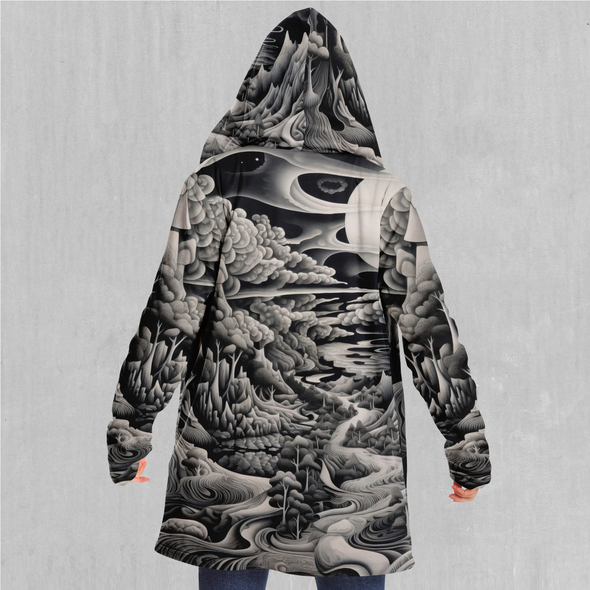 Ethereal Moonlight Cloak (White Fur)