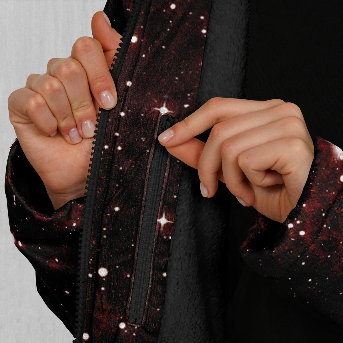 Crimson Space Zip Up Cloak (Black Fur)