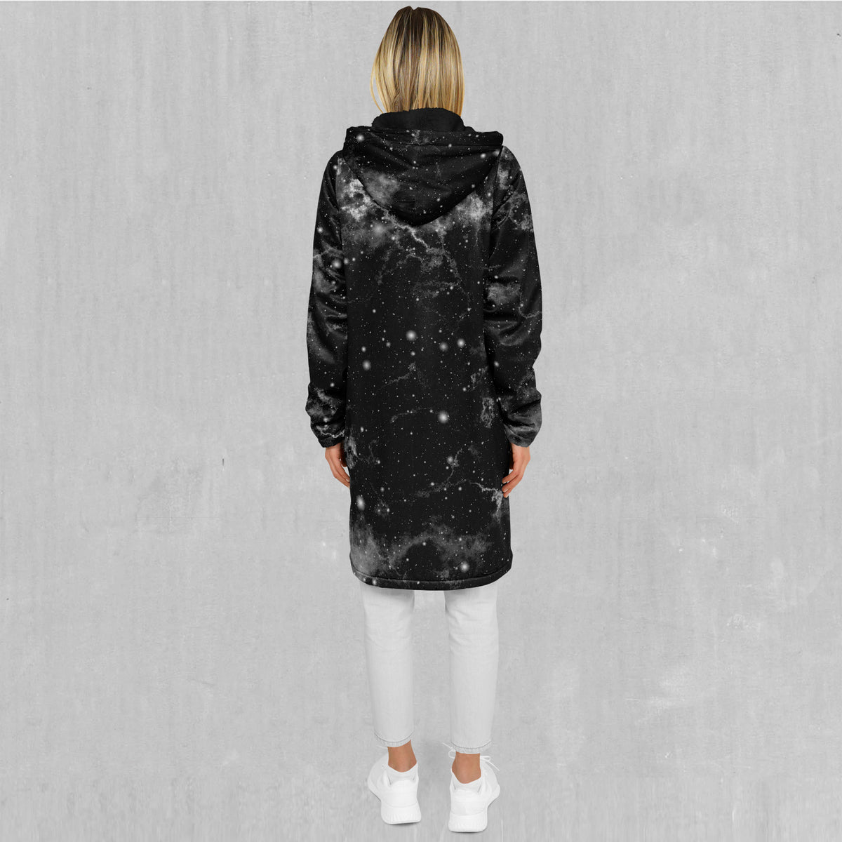 Dark Matter Zip Up Cloak (Black Fur)
