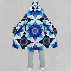 Delphinium Mandala Zip Up Cloak (Black Fur)