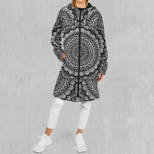 Floral Mandala Zip Up Cloak (Black Fur)