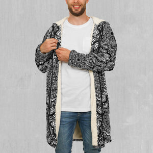 Floral Mandala Zip Up Cloak (White Fur)