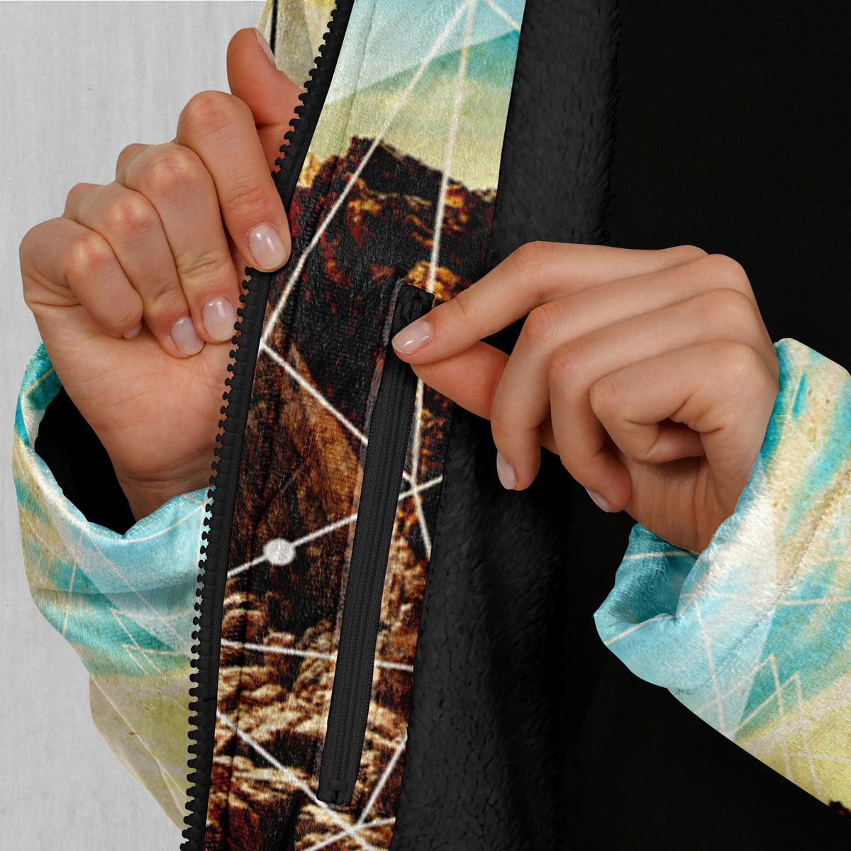 Geometric Shores Zip Up Cloak (Black Fur)