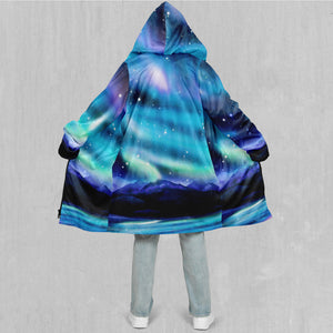 Northern Lights Zip Up Cloak (Black Fur)