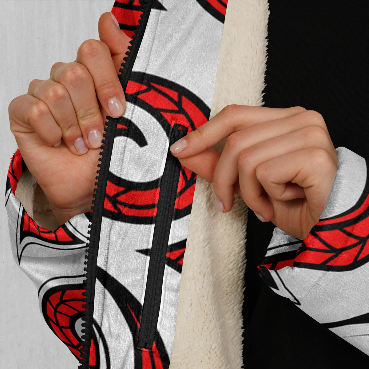 Polynesian Warrior Zip Up Cloak (White Fur)