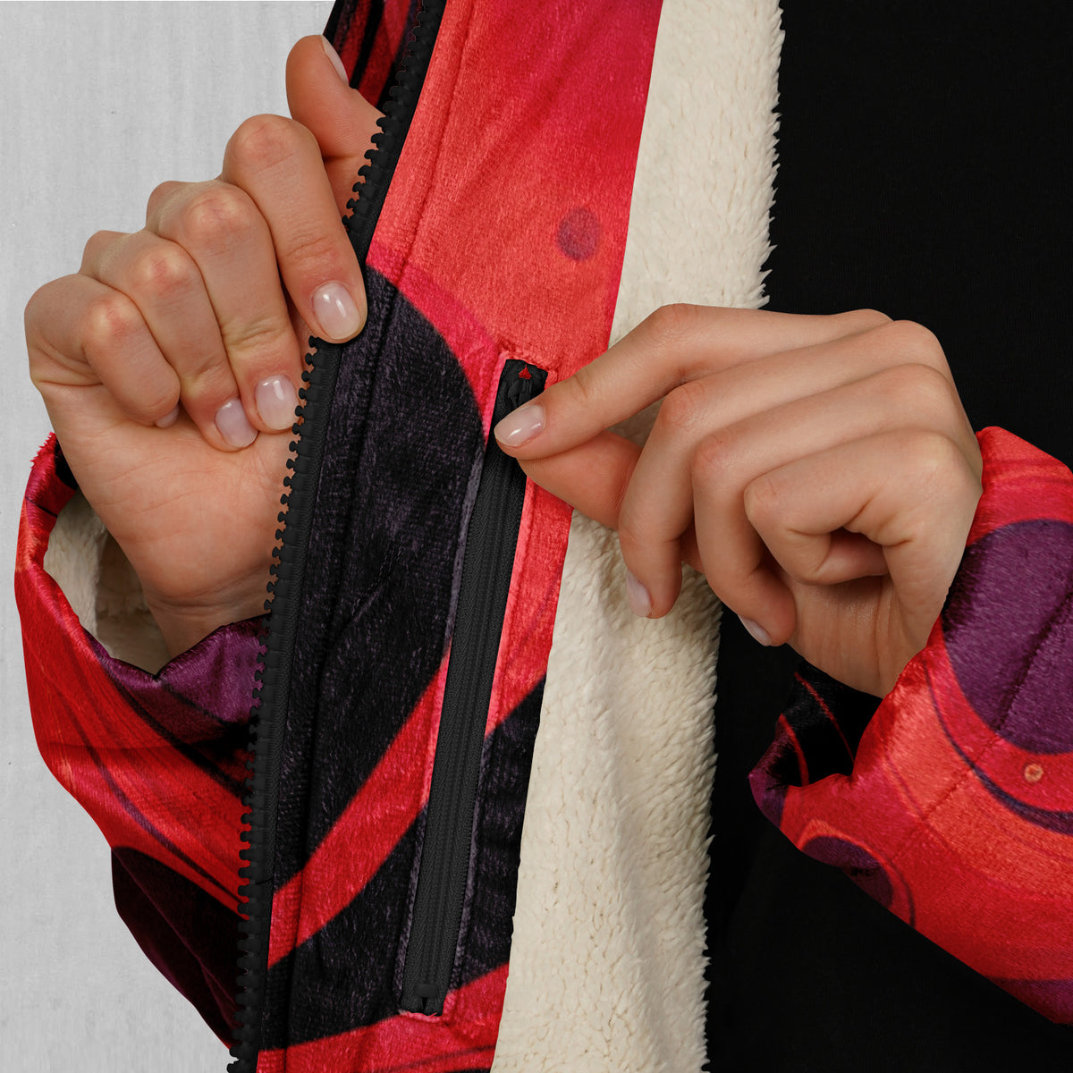 Scarlet Fusion Zip Up Cloak (White Fur)