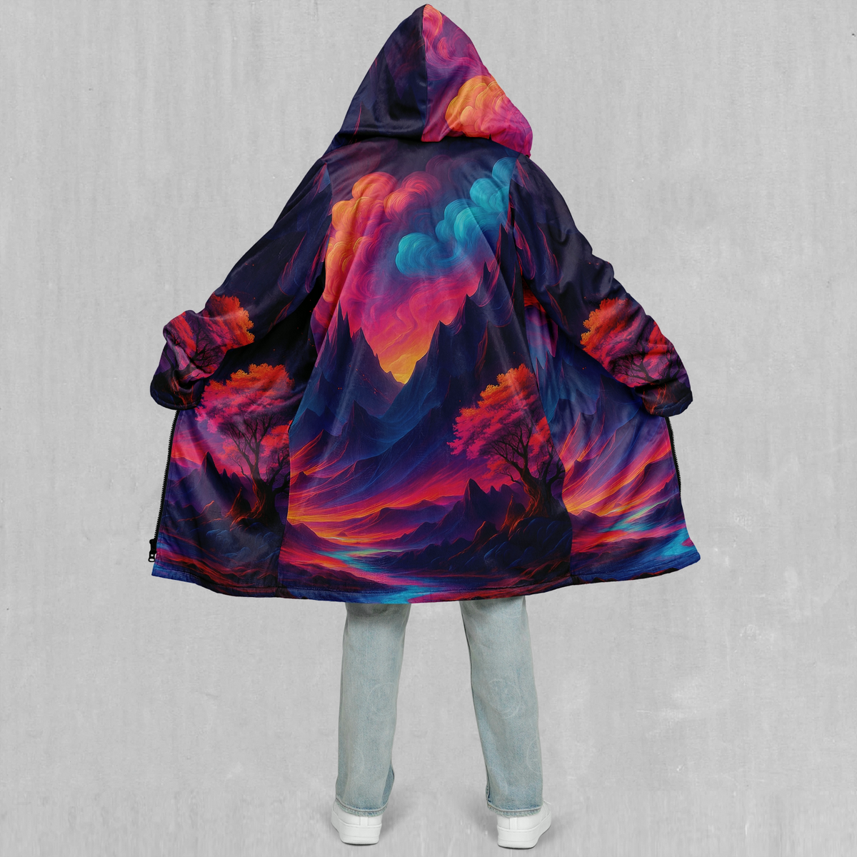 Spectral Heights Zip Up Cloak (Black Fur)