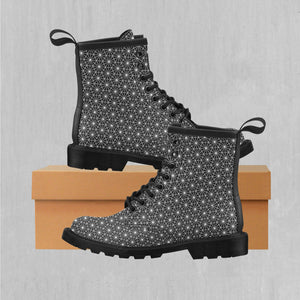 Star Net Women's Lace Up Boots