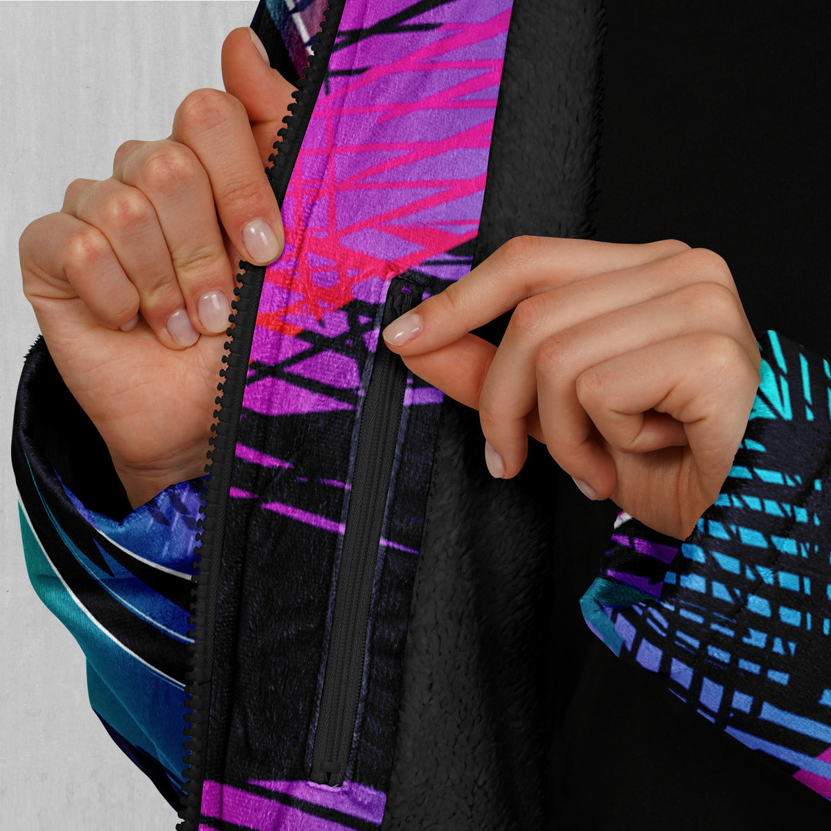 Starstruck Zip Up Cloak (Black Fur)