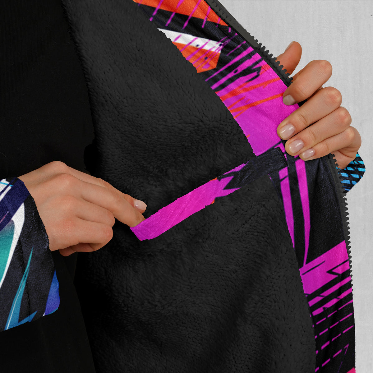 Starstruck Zip Up Cloak (Black Fur)