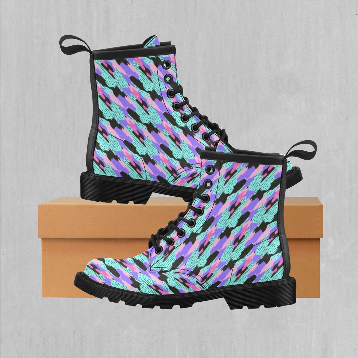 Vapor Camo Women's Lace Up Boots