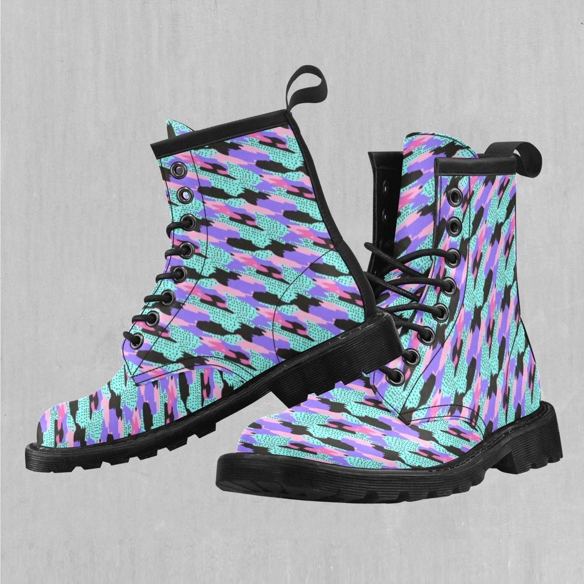 Vapor Camo Women's Lace Up Boots