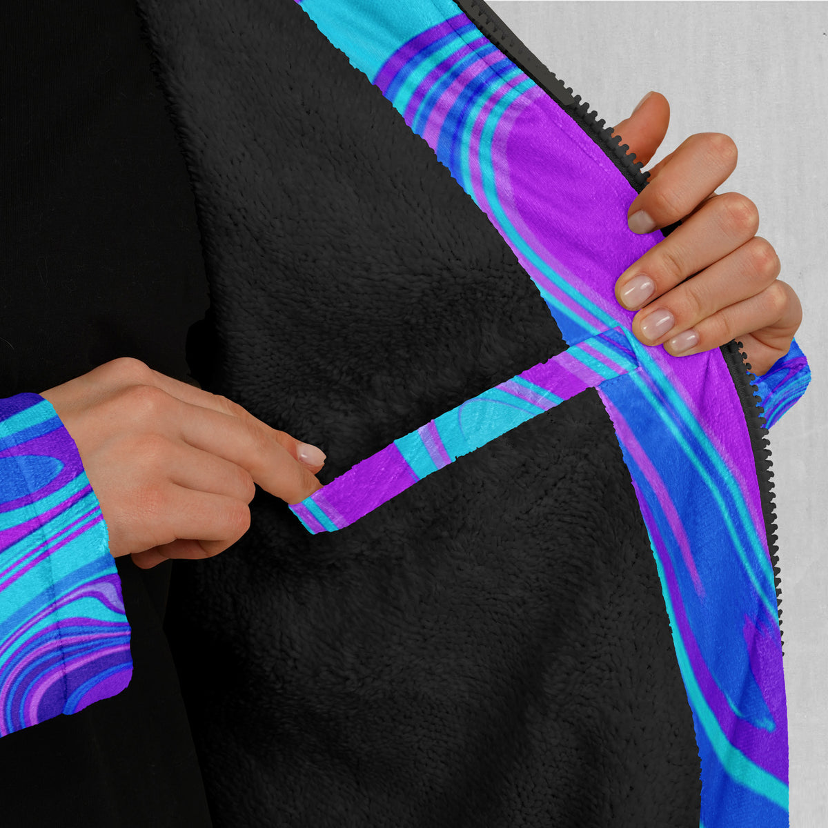 Vapor Drip Zip Up Cloak (Black Fur)