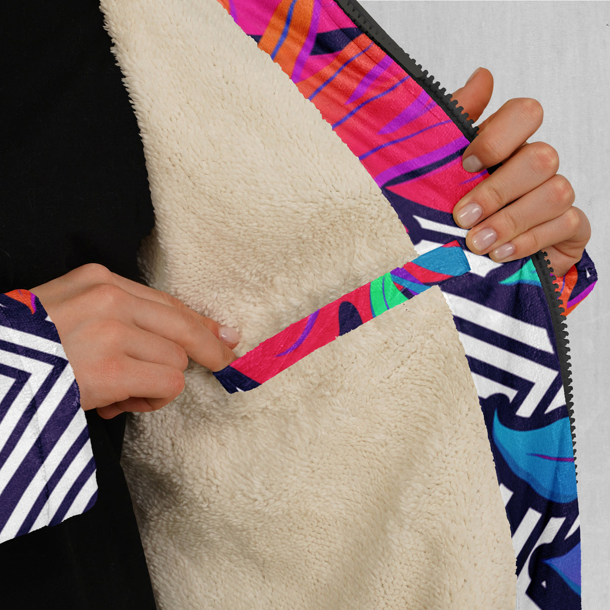 Vault Tropic Zip Up Cloak (White Fur)