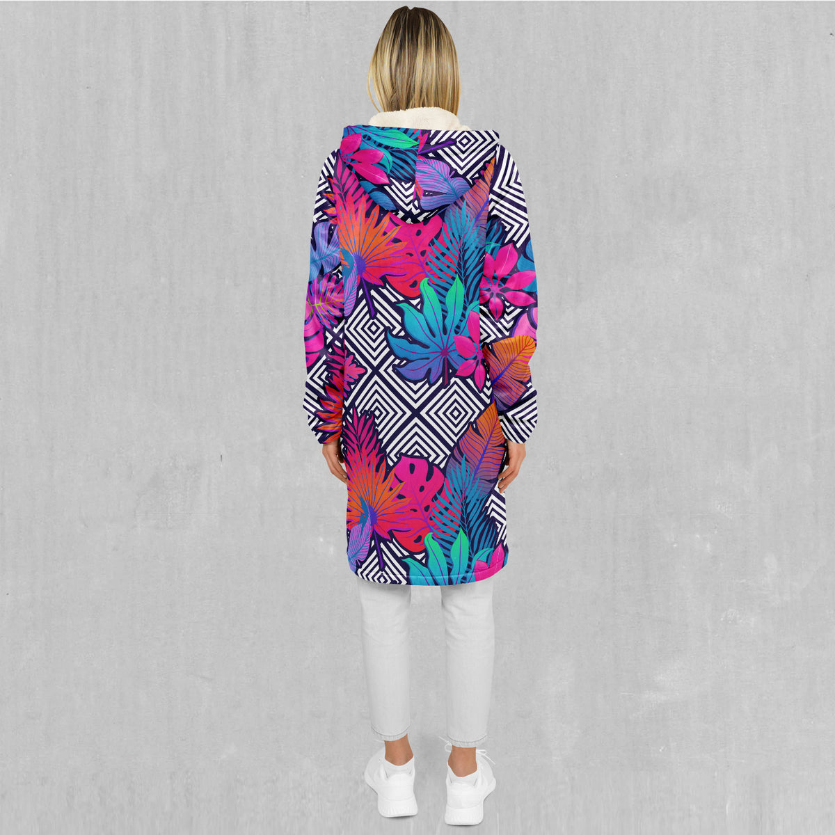 Vault Tropic Zip Up Cloak (White Fur)