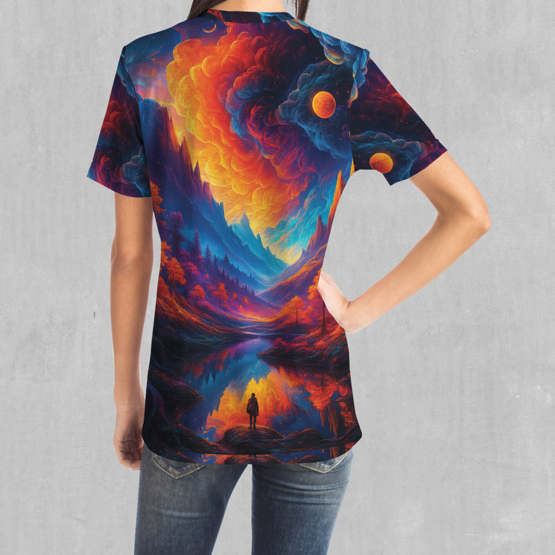 Wonderland Valley Tee