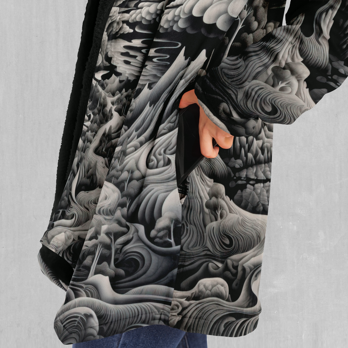 Ethereal Moonlight Cloak (Black Fur)