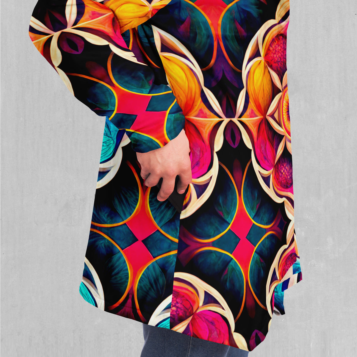 Blossoming Spectrum Cloak