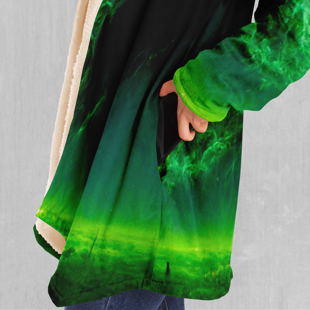 Electrified Nebula Cloak