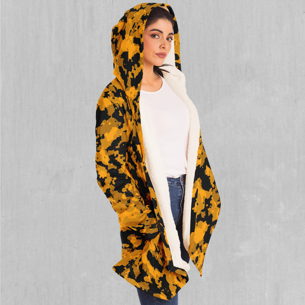 Stinger Yellow Camo Cloak